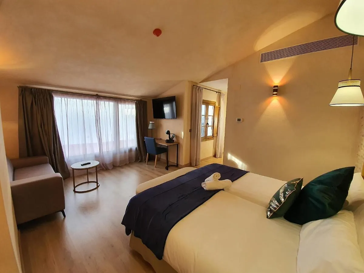 Hemd Hotels Puerta Real Boutique Seville 0*,  Spain