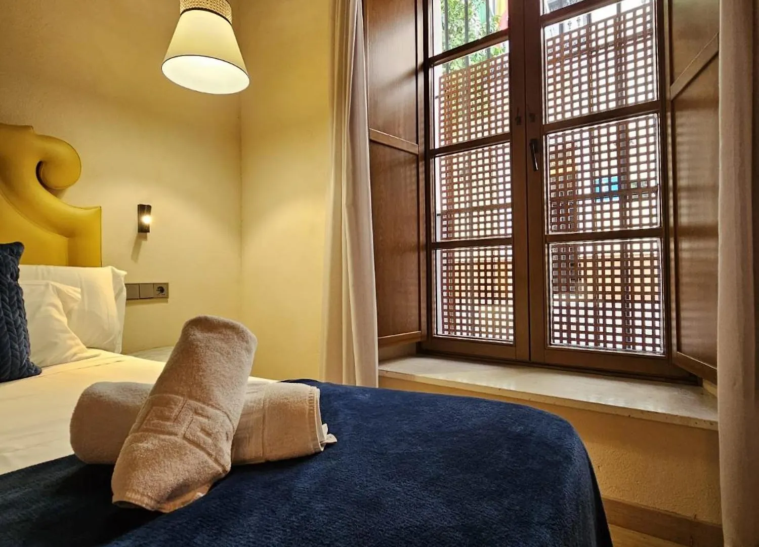Hemd Hotels Puerta Real Boutique Seville Spain