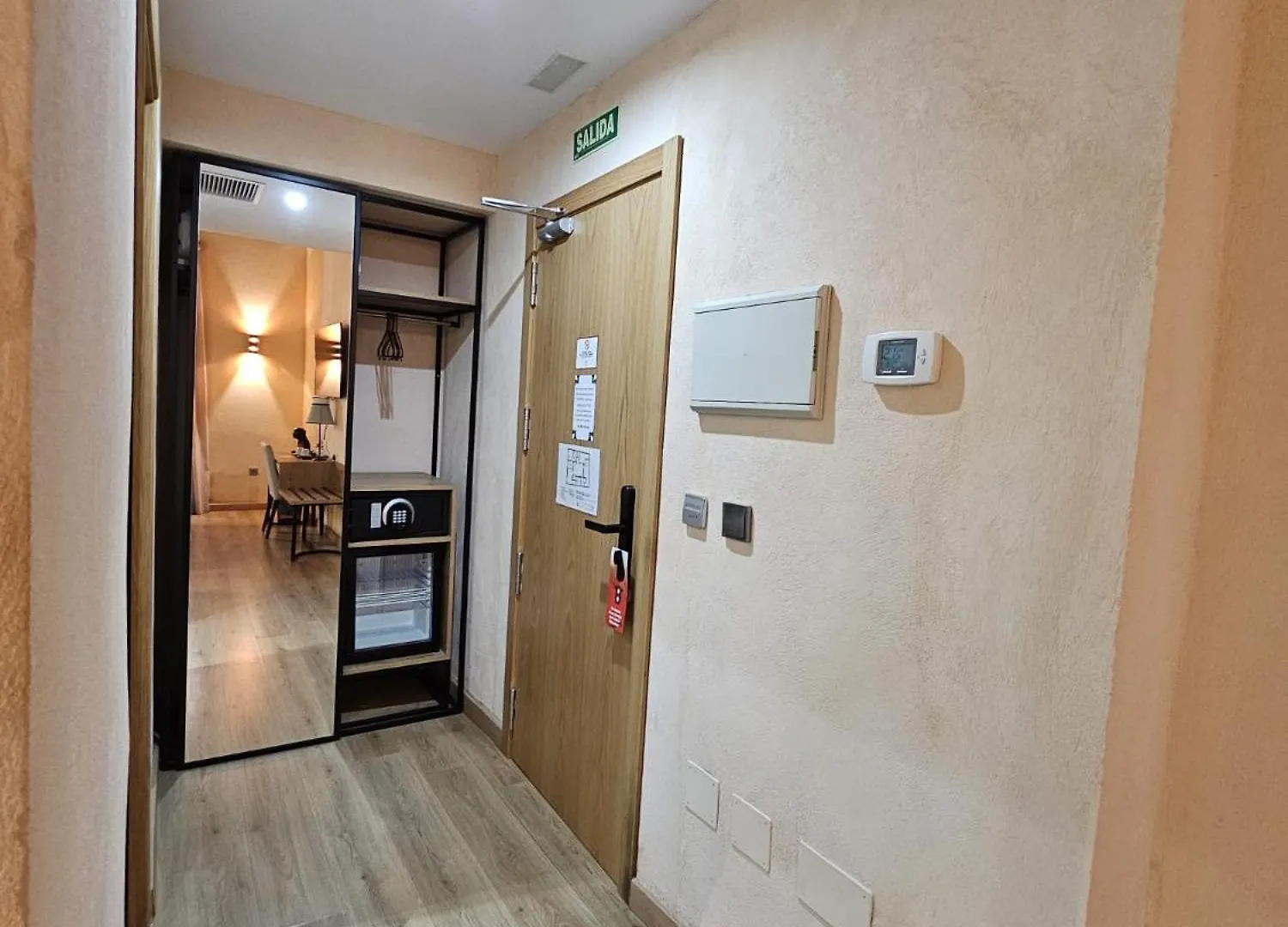 Penzion Hemd Hotels Puerta Real Boutique Sevilla