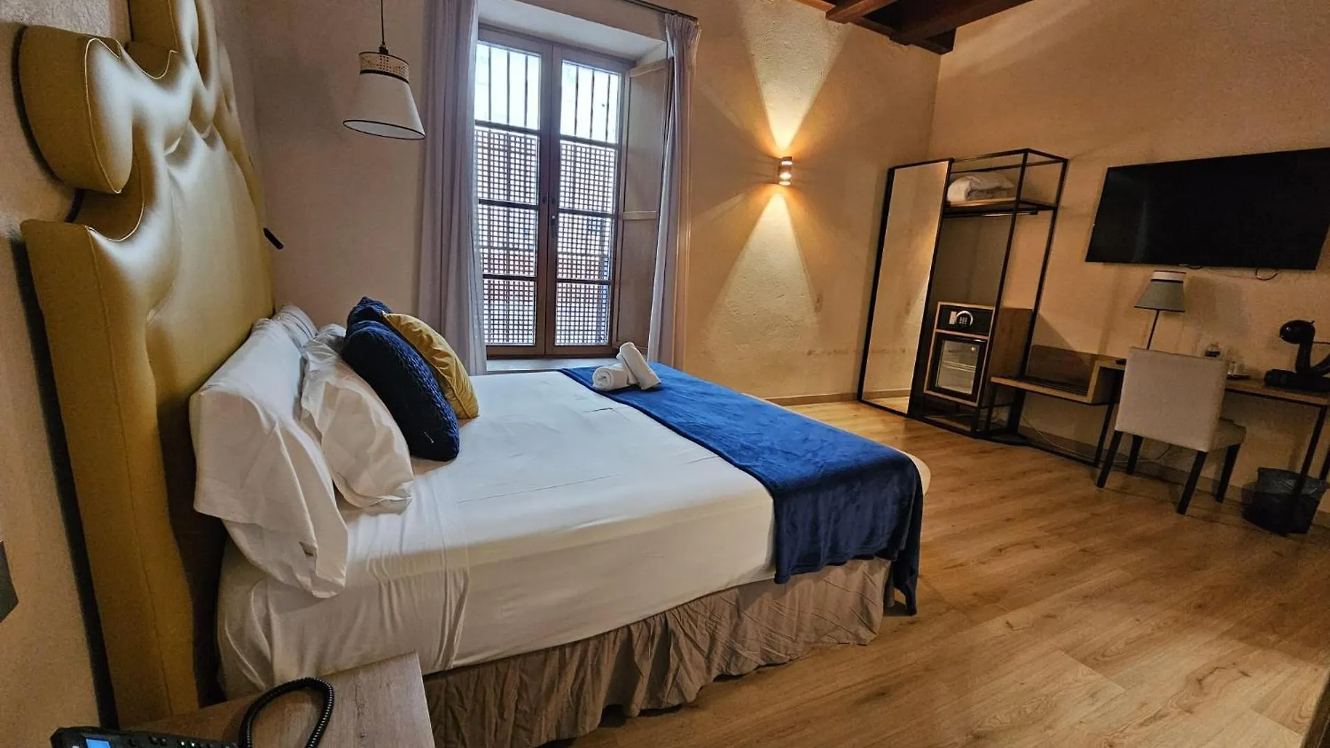 Hemd Hotels Puerta Real Boutique Sevilha Casa de hóspedes
